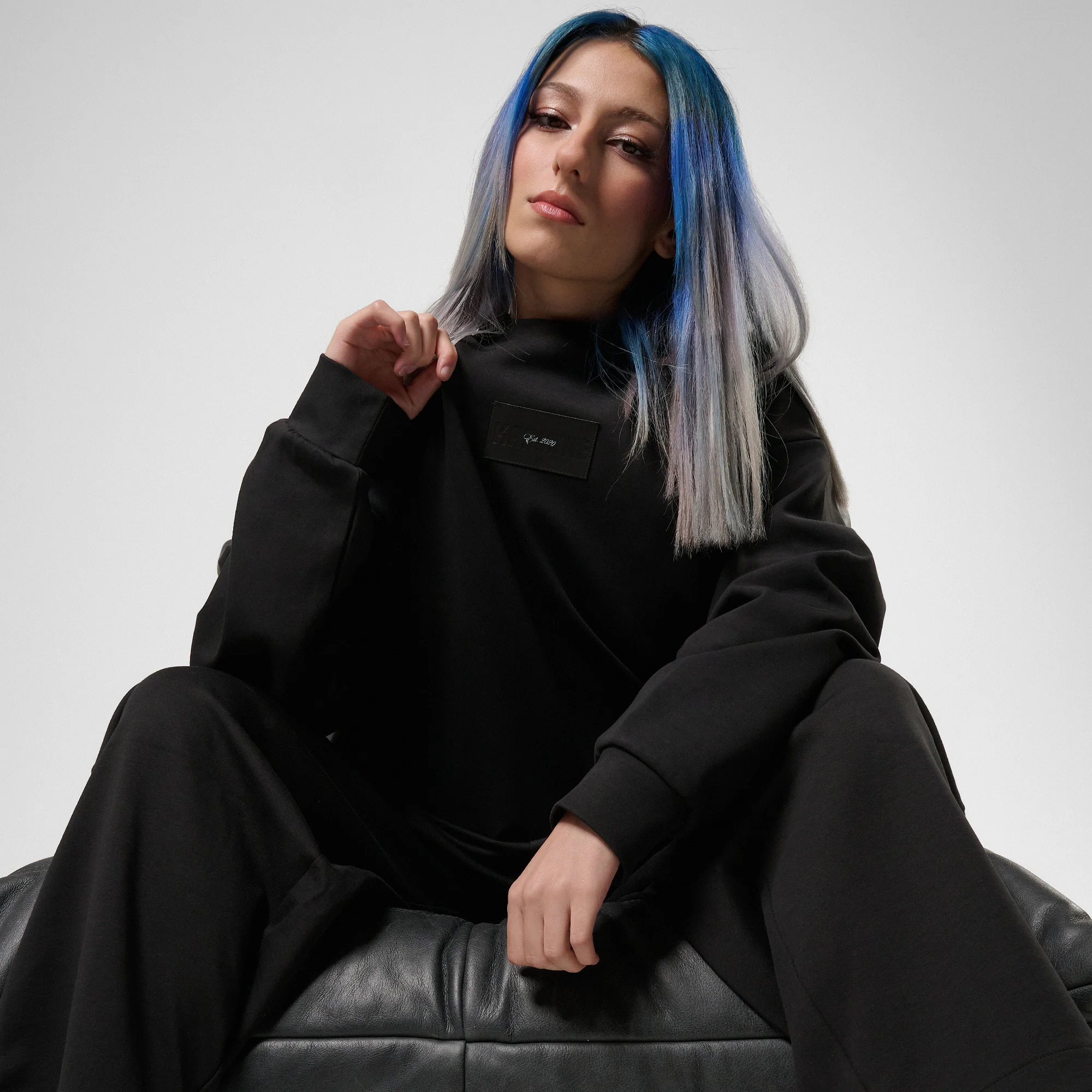FW25 - Le Pull Noir - Image 4