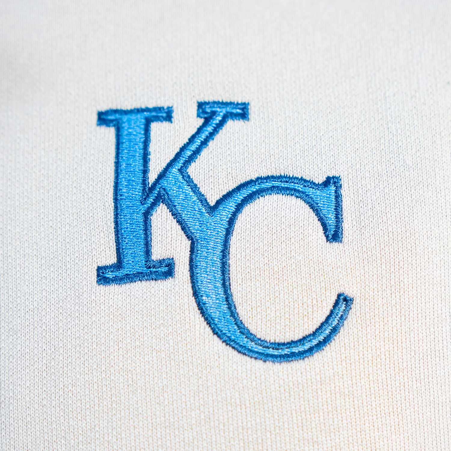 Hoodie Monogram Beige - Image 6