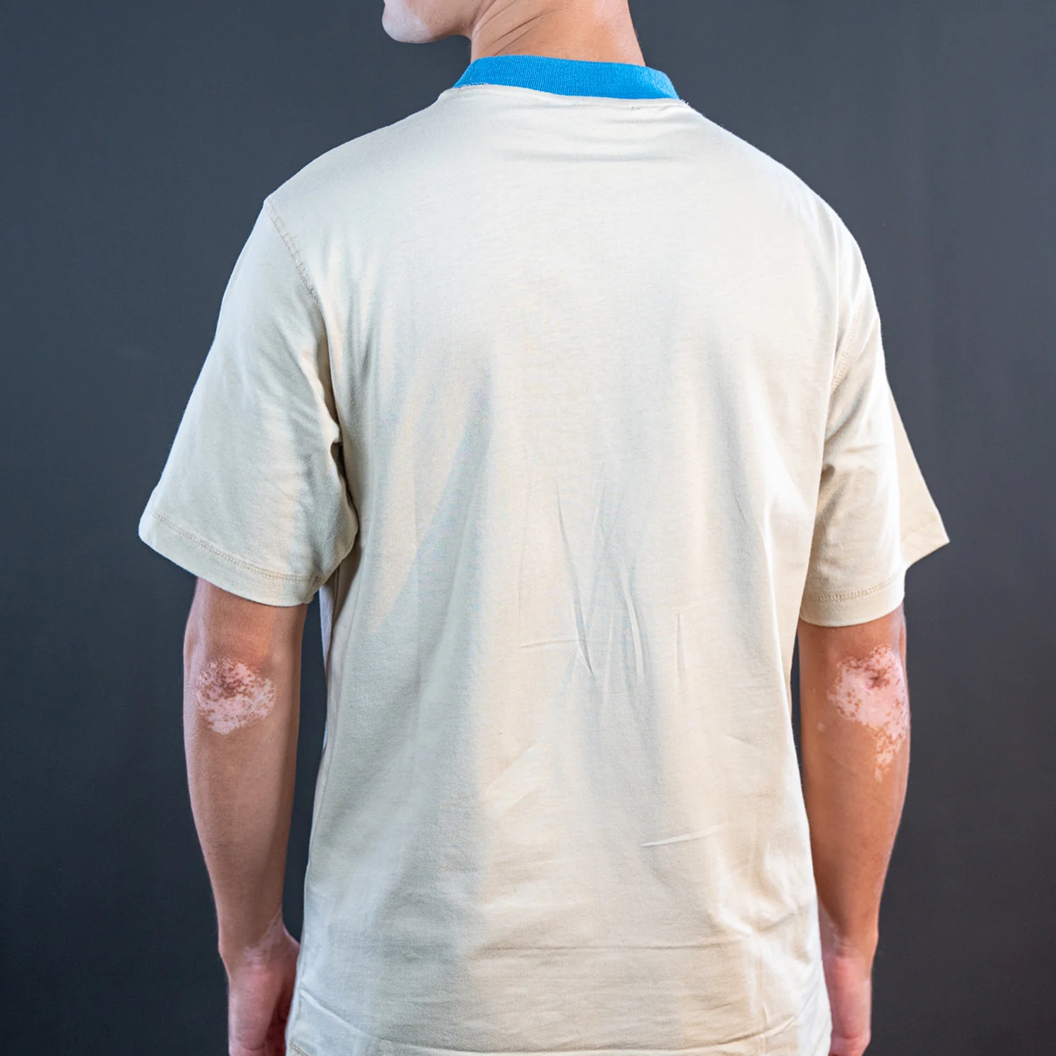 T-shirt Monogram Beige - Image 7
